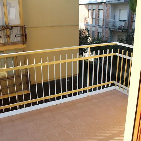 Condominio Rialto דירה *